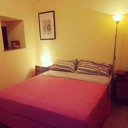 Lägenhet Casa Bb Degli Angeli Fara San Martino